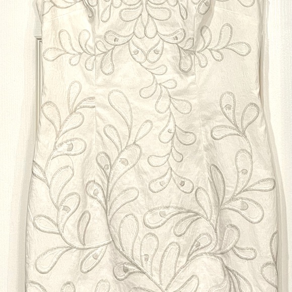 Antonio Melani white with silver embroidery design dress for any occasion sz 6 - Picture 4 of 16